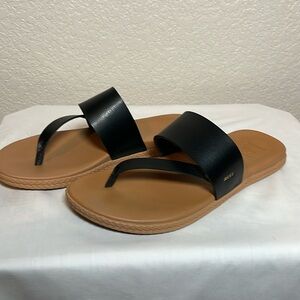 Reed Cusion Sol Sandals black/tan size 8